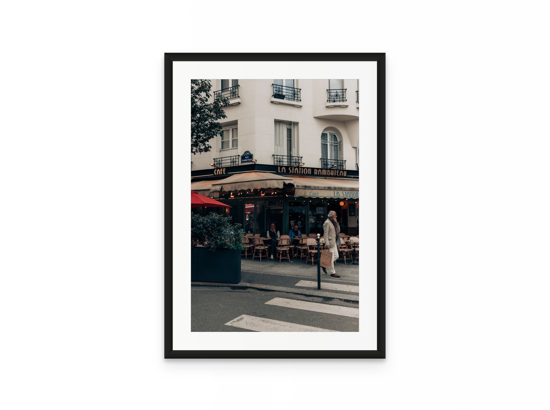 La Station Rambuteau, 16×24 in black frame