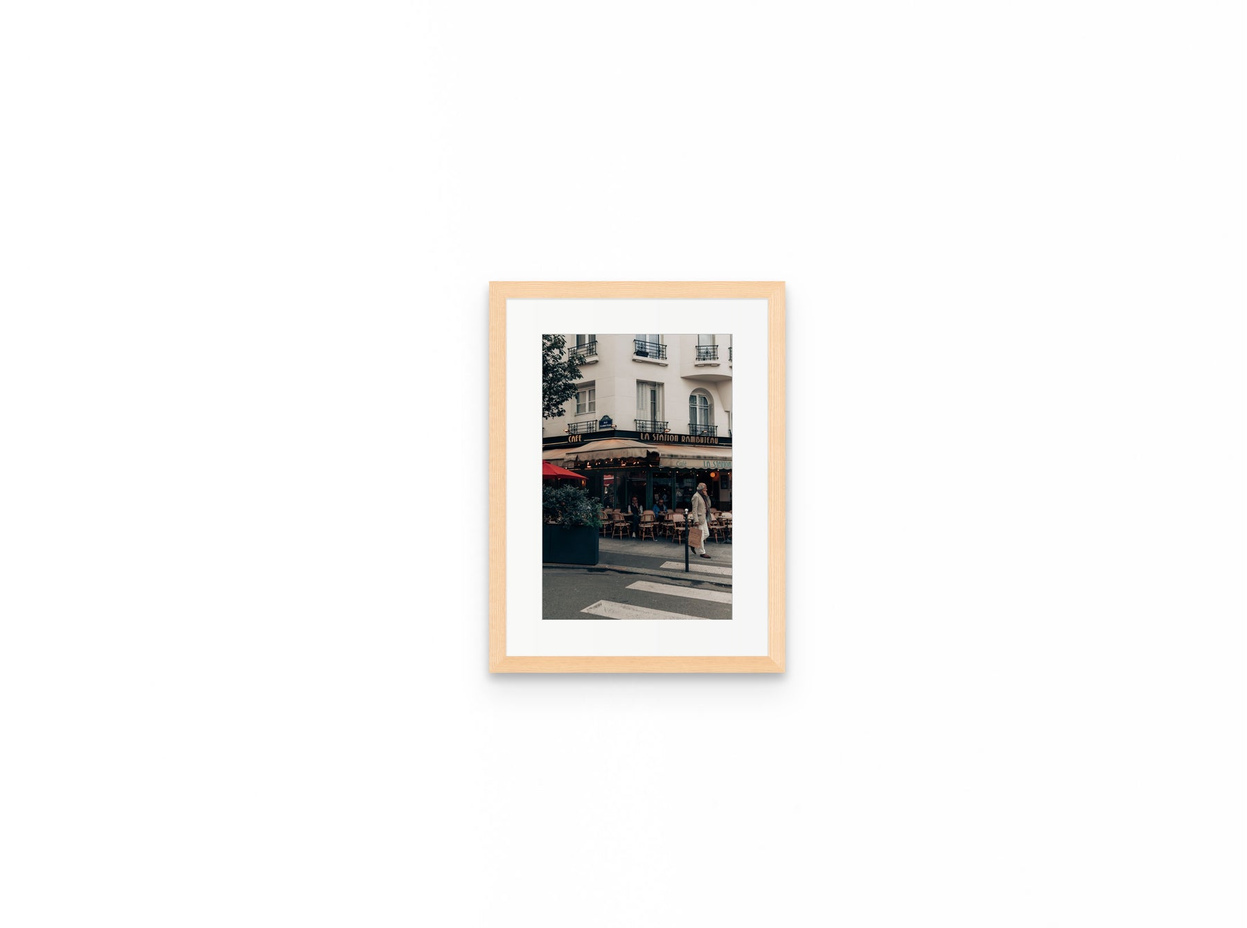 La Station Rambuteau, 8×12 in natural frame
