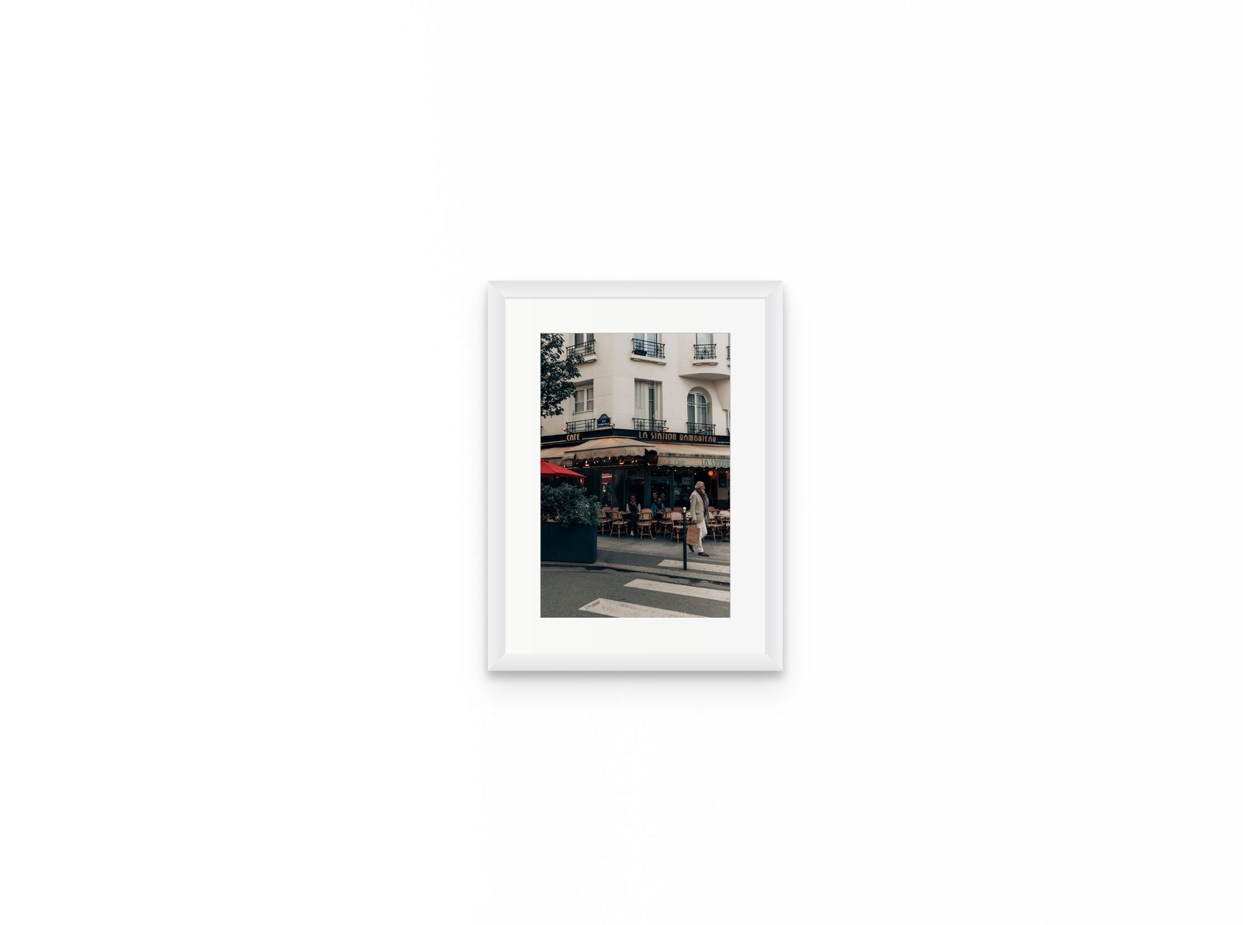 La Station Rambuteau, 8×12 in white frame