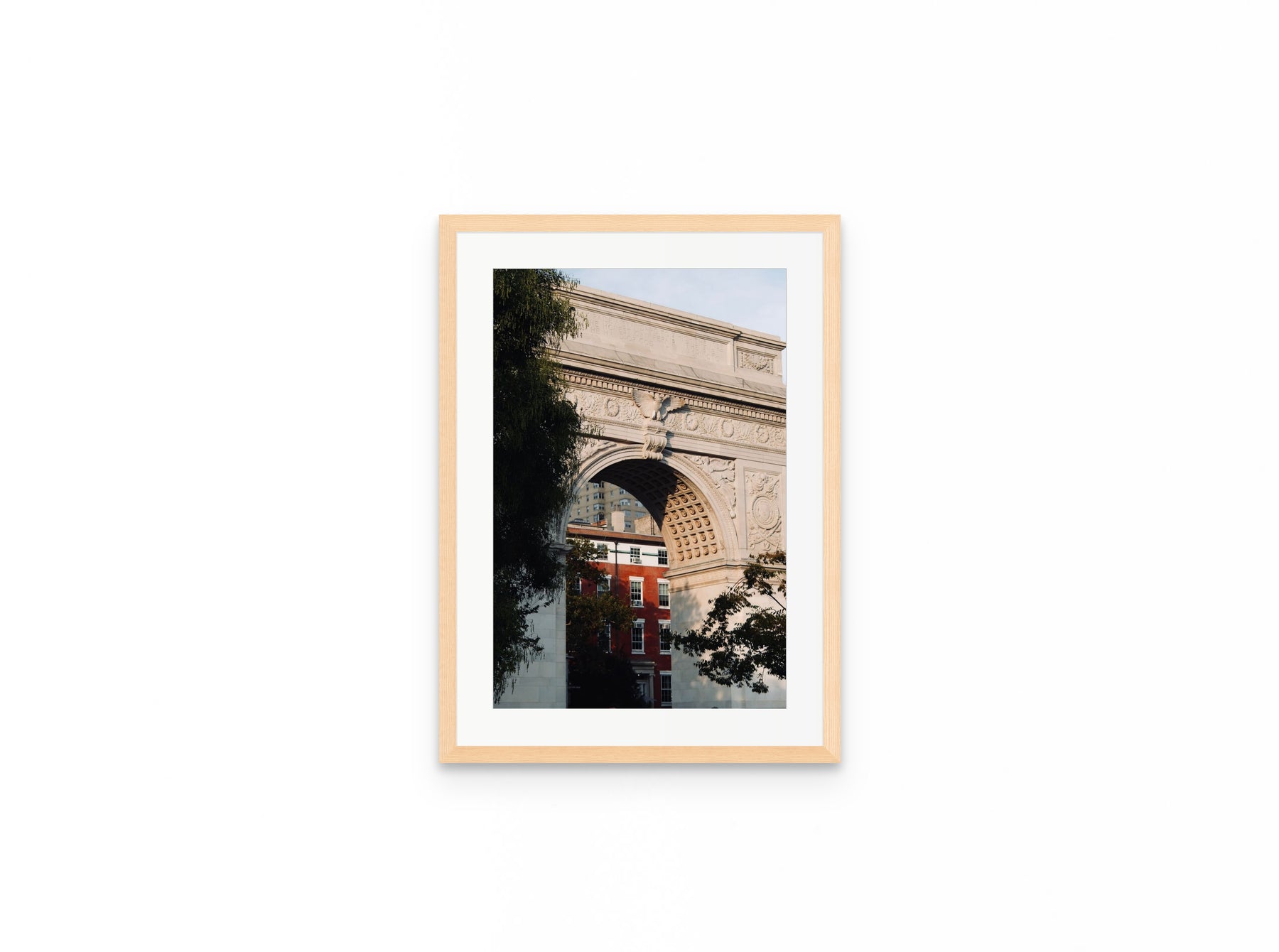 Washington Arch Morning, 12×18 in natural frame
