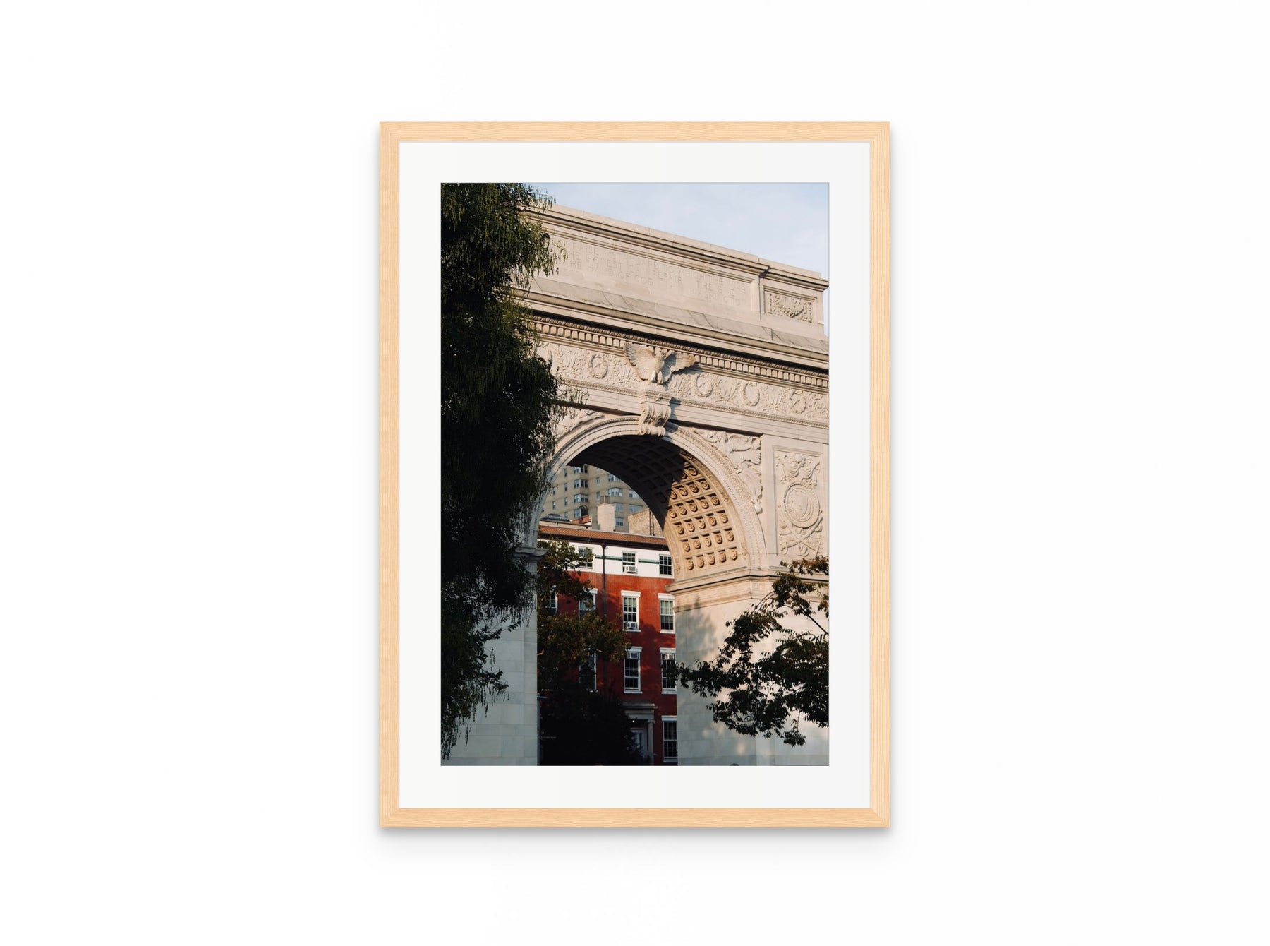 Washington Arch Morning, 16×24 in natural frame