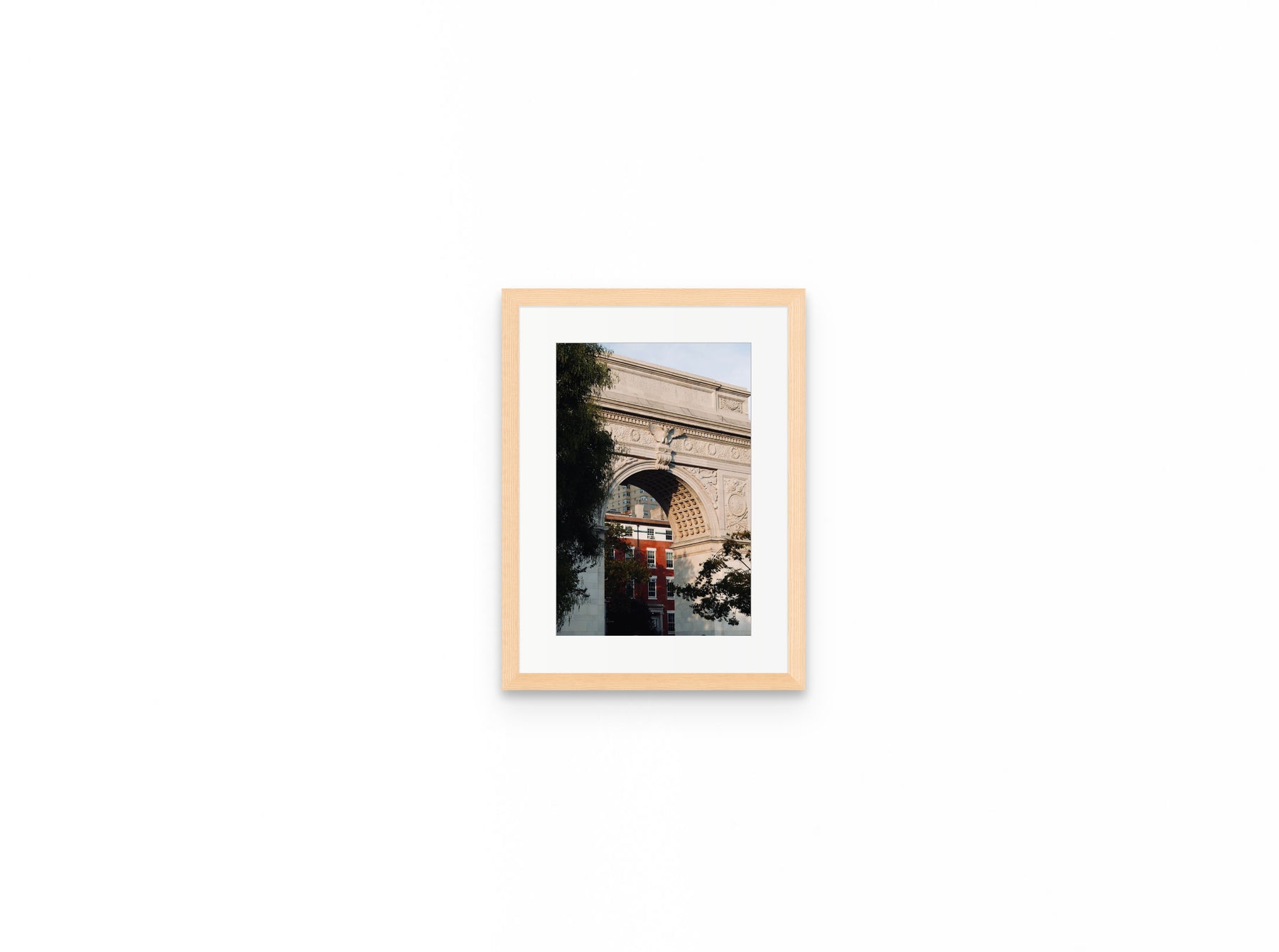 Washington Arch Morning, 8×12 in natural frame